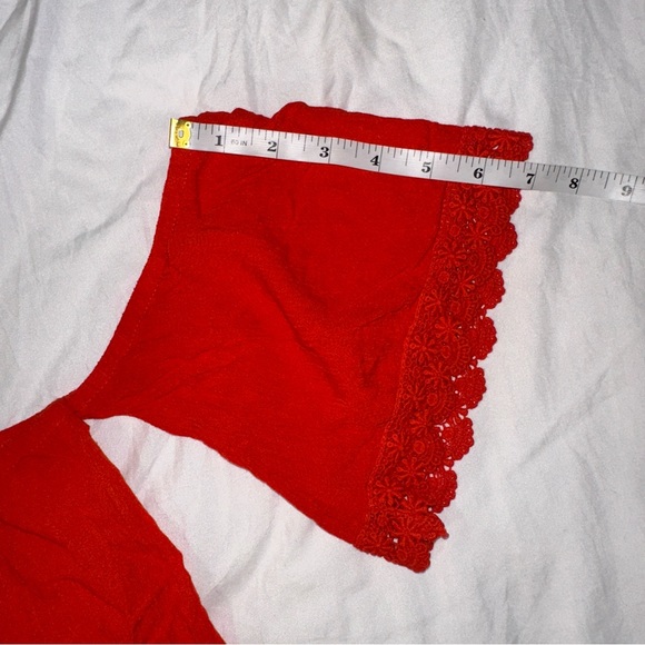 LUQ | Off The Shoudler Lace Trim Open Back Bralette Lined Blouse - Picture 9 of 12